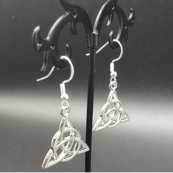 925 Silver Hooked Earrings Trinity Celtic Knot Viking Vintage BOHO Fashion Gift - Picture 4 of 6